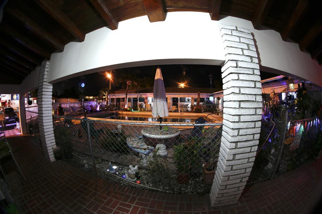 Adobe Hacienda Motel Hollywood Luaran gambar